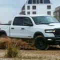 Bán tải cỡ lớn Ram 1500 trở lại Việt Nam, giá khởi điểm 3,749 tỷ đồng